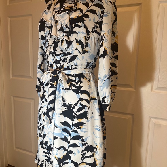 Karl Lagerfeld Dress - Picture 6 of 14